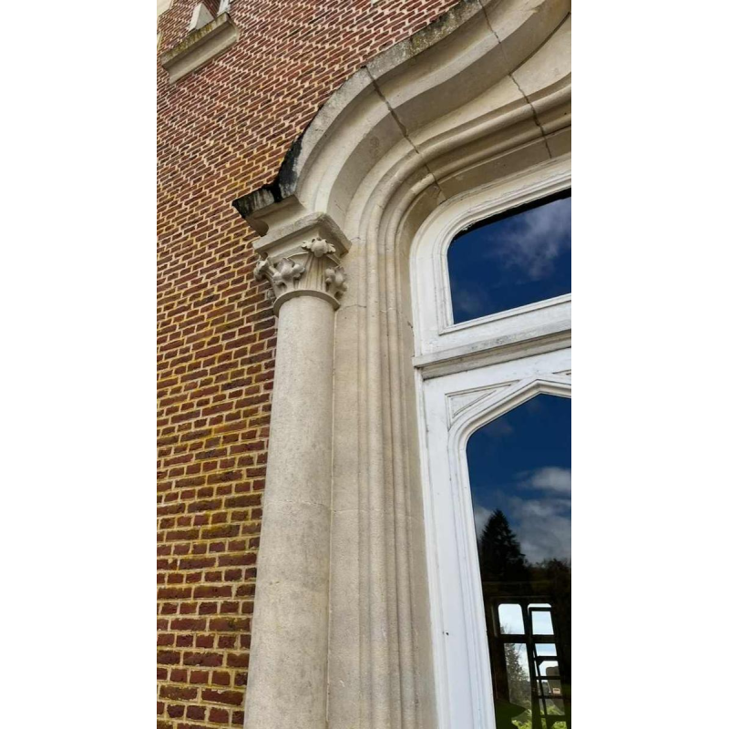 Encadrement de porte de château en pierre calcaire, Style Gothique 19ème siècle