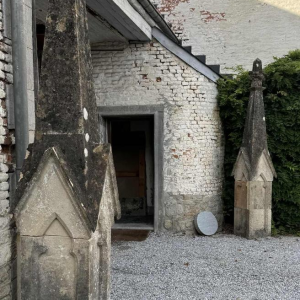Large pinnacle, column capital, chapel coping stone, limestone, Gothic style, 19th century