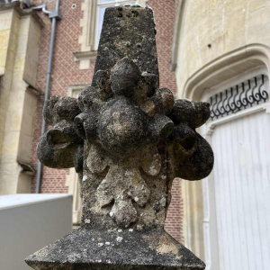 Large pinnacle, column capital, chapel coping stone, limestone, Gothic style, 19th century