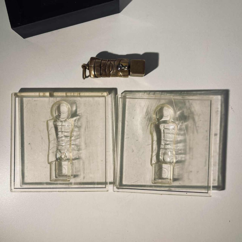 Miguel Berrocal “Micro David” hanger/afneembaar beeldhouwwerk, brons/zilver, ca. 1970