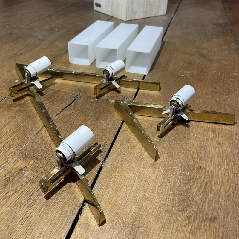 Maison Arlus, pair of asymmetrical Hollywood Regency sconces, bronze - opaline glass, ca 1970