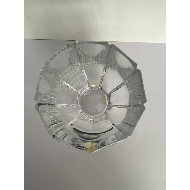 Charles Graffart (Val Saint Lambert), Art Deco vaas "met twee gezichten" kleurloos gefacetteerd kristal, genummerd 146/700, 1952