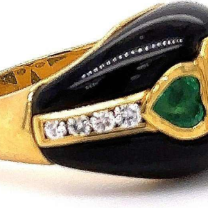 Vintage ring, 18kt yellow gold with diamonds, black onyx and emerald