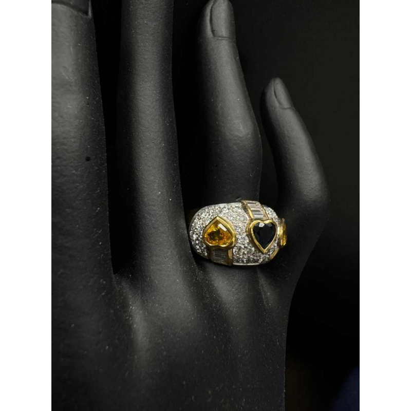 18kt geelgouden ring met saffieren en diamanten