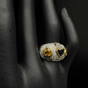 18kt geelgouden ring met saffieren en diamanten