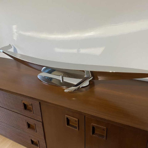 Laszlo Tibay “Walvis” sculptuur roestvrij staal, oplage Caster Bronz Kft 1/8