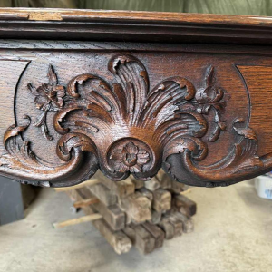 Louis XV mantel from Liège in richly carved oak, 19th century
