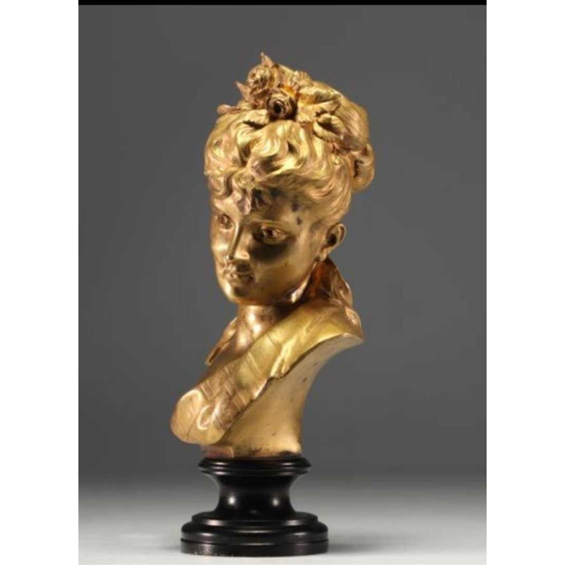 "Buste de Jeune fille aux roses" sculpture en bronze, édité par la compagnie des bronzes à Bruxelles