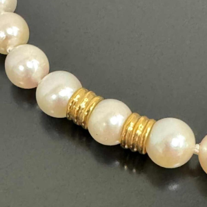Pearl necklace