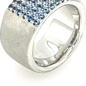Roberto Coin, white gold & sapphire ring