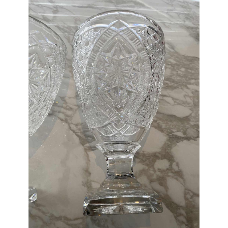 Val-Saint-Lambert, importante paire de vases couverts en cristal (82 cm)