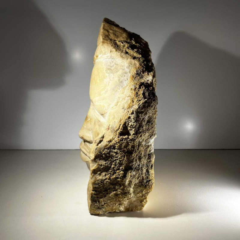 Georg Glaser “Visage de femme“ sculpture buste / masque en marbre, ca 1980