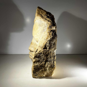 Georg Glaser "Vrouwengezicht" marmeren buste/masker sculptuur, ca. 1980