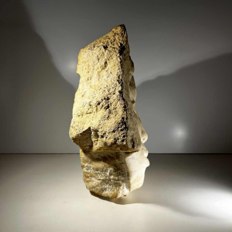 Georg Glaser “Visage de femme“ sculpture buste / masque en marbre, ca 1980