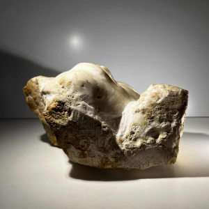 Georg Glaser “Visage de femme“ sculpture buste / masque en marbre, ca 1980