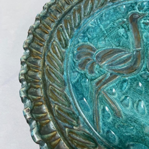 DEVIENNE pour COCERAM " 3 Autruches" plat unique en céramique