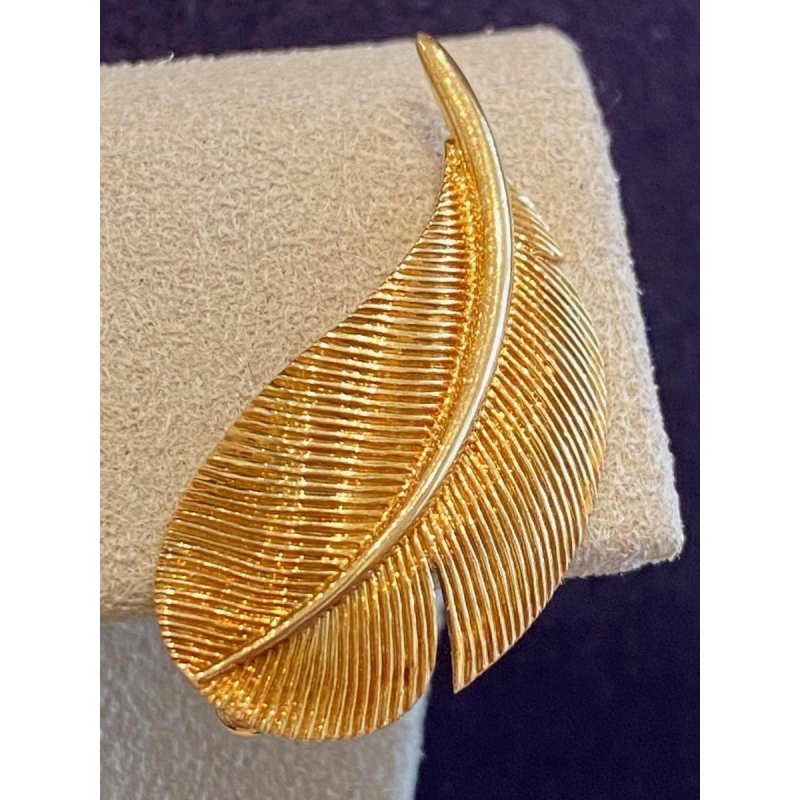 HERMES Paris, paire de boucles d'oreilles en or “Plumes“ vintage