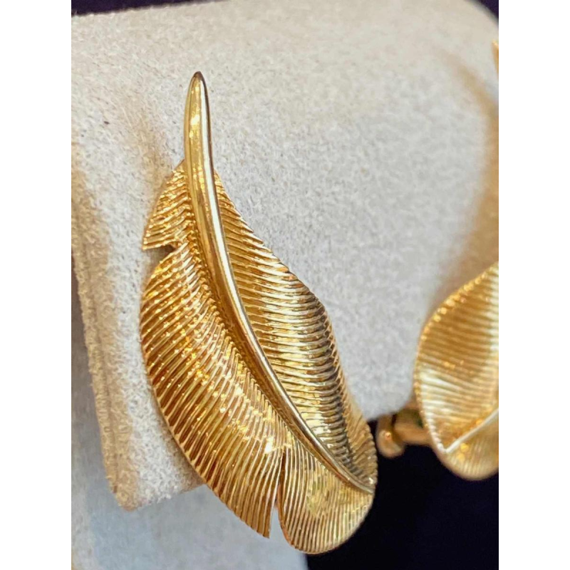 HERMES Paris, paire de boucles d'oreilles en or “Plumes“ vintage