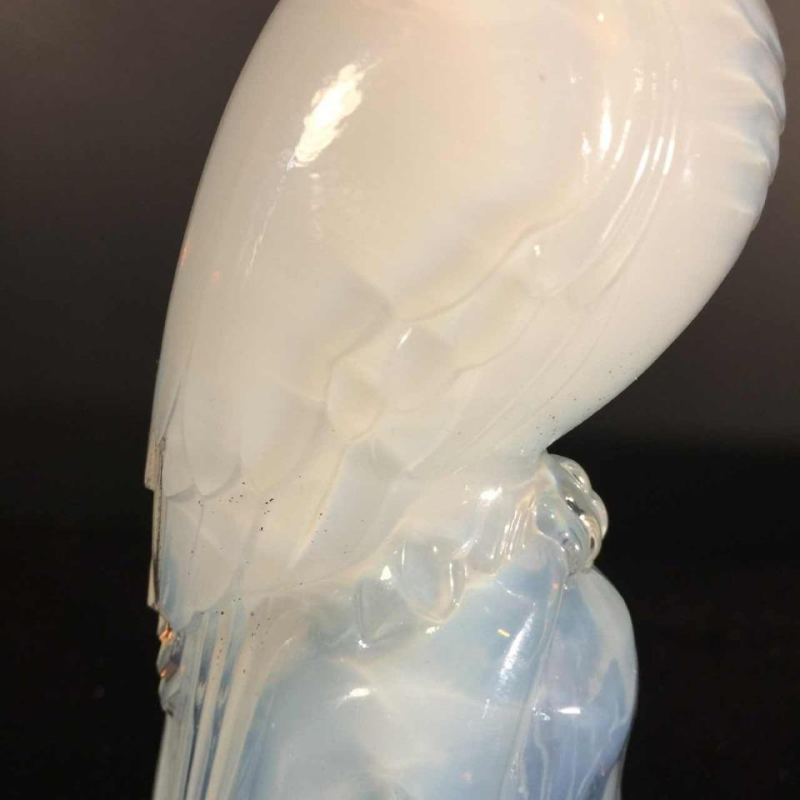 Charles Graffart voor Val Saint Lambert LUXVAL, Art Deco parkiet opalescent glas