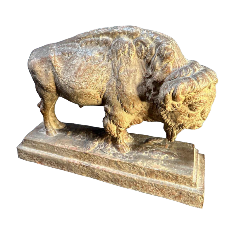 Demeter Chiparus "Bison" sculpture animalière en terre cuite