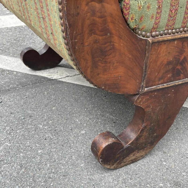 Canapé ancien de style Charles X de type 'Gondole' à restaurer, 19ème siècle