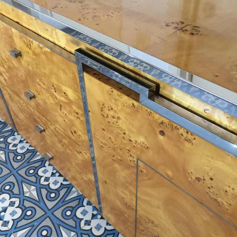 WILLY RIZZO pour MARIO SABOT, Buffet / Enfilade / Dresse, Loupe de Noyer, ca. 1970