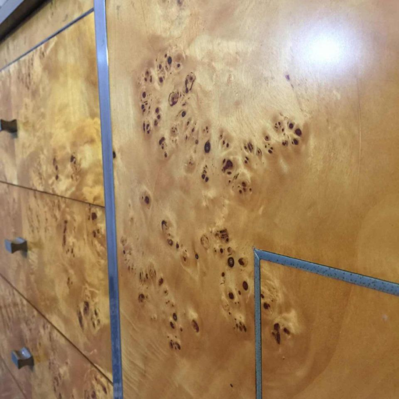 WILLY RIZZO voor MARIO SABOT, Buffet / Credenza / Dressoir, Walnoot Burl, ca. 1970