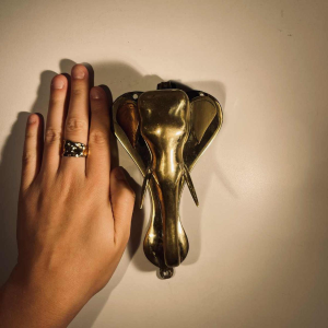 Door knocker / wall paperweight, bronze elephant sculpture, 19th century