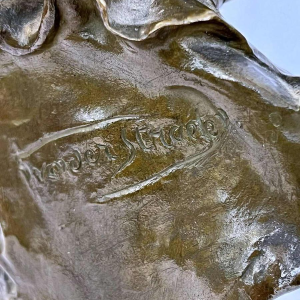 Georges VAN DER STRAETEN par Société des Bronzes Paris, buste "jeune femme rieuse, ca 1900