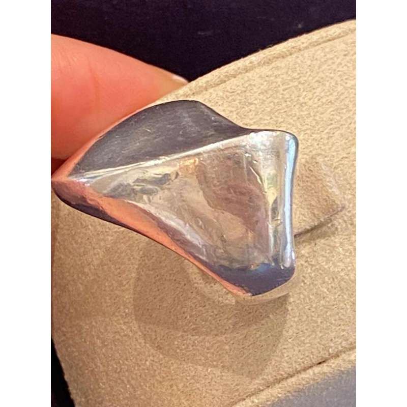 Nanna Ditzel voor Goerg Jensen, N°91 ring in massief zilver, Denmark ca 1960