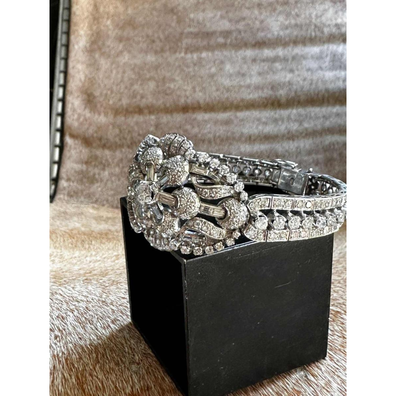 Bracelet en platine et diamants, ca 1950