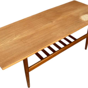 Table basse scandinave vintage en teck (à restaurer) Danemark 1960s