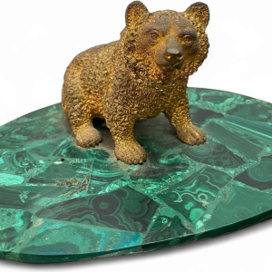 Sculpture en bronze, statuette d'ours sur un socle ovale en malachite