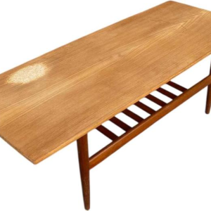 Vintage Scandinavische salontafel van teakhout (te restaureren) Denemarken 1960s