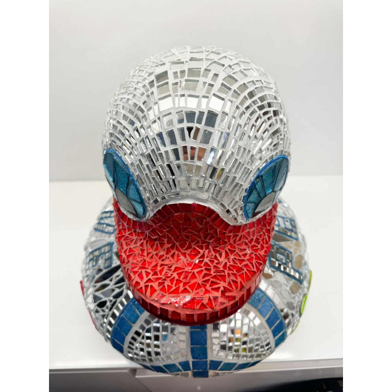 Cla Râ Rose, sculpture “Canard géant“ mosaïque de carreaux de faïence et miroir, XXIe siècle