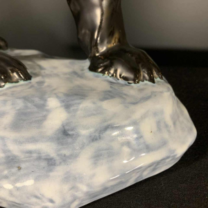 ANTOON AMORGASTI voor CERABELGA, Art Deco zwarte keramische ijsbeer, circa 1930