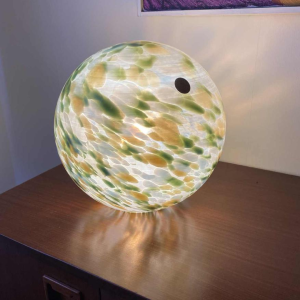Val-st-Lambert, lampe ronde/boule contemporaine en verre, XXIe s