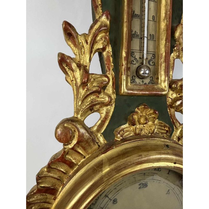 Baromètre-thermomètre Louis XVI à échelle Réaumur en bois doré, par Benard à Provins, XIXe s
