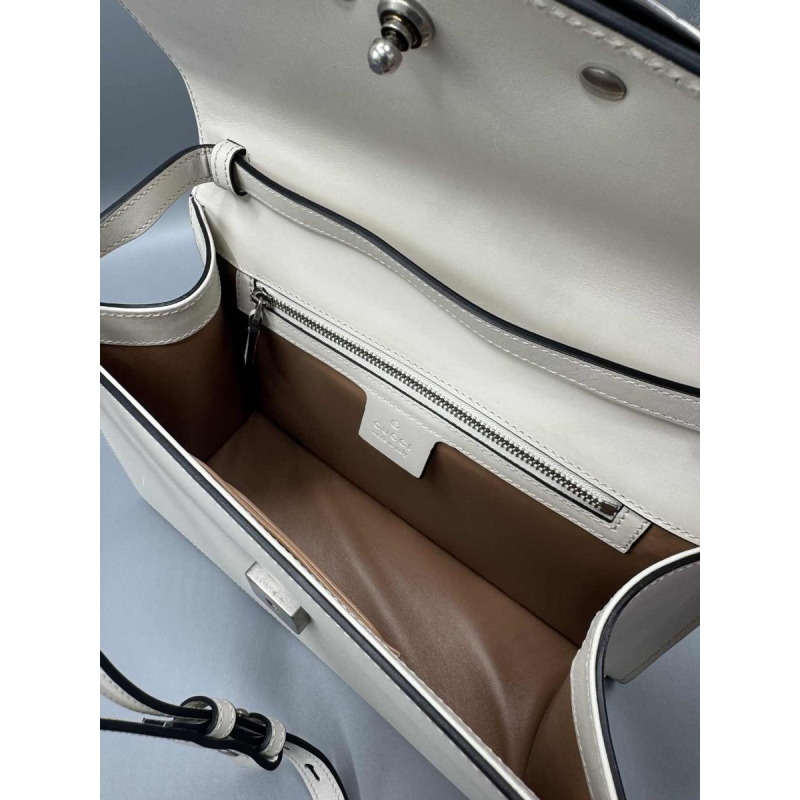 Gucci. Lilith tas van wit leer en python