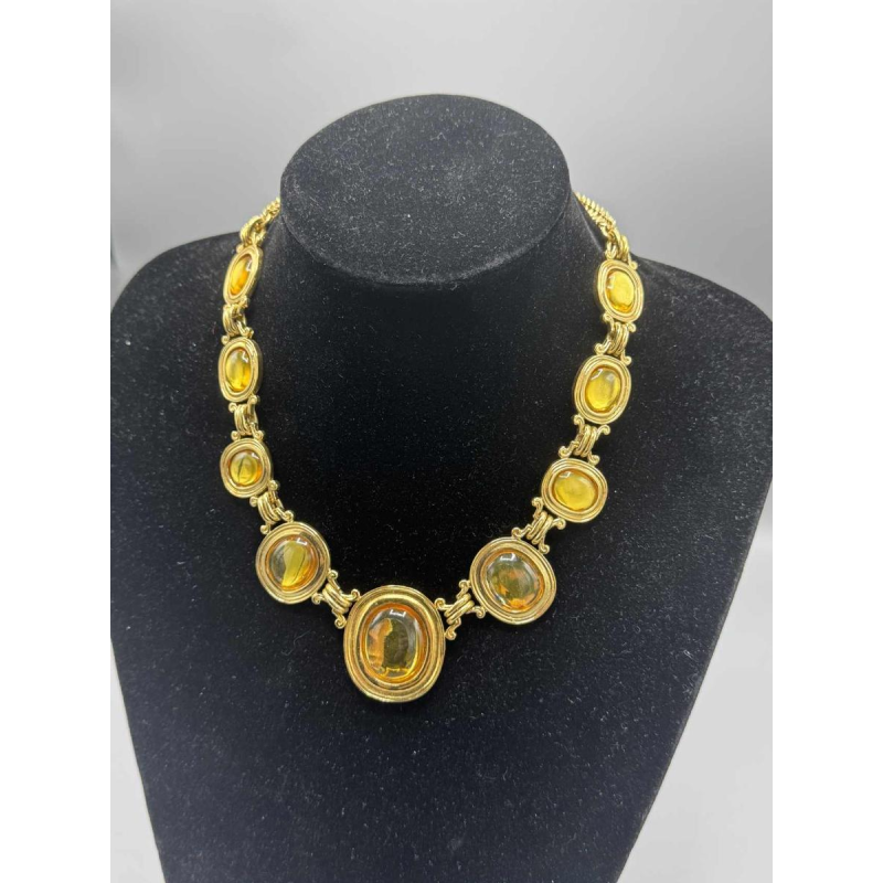 Yves Saint Laurent. Medallion necklace