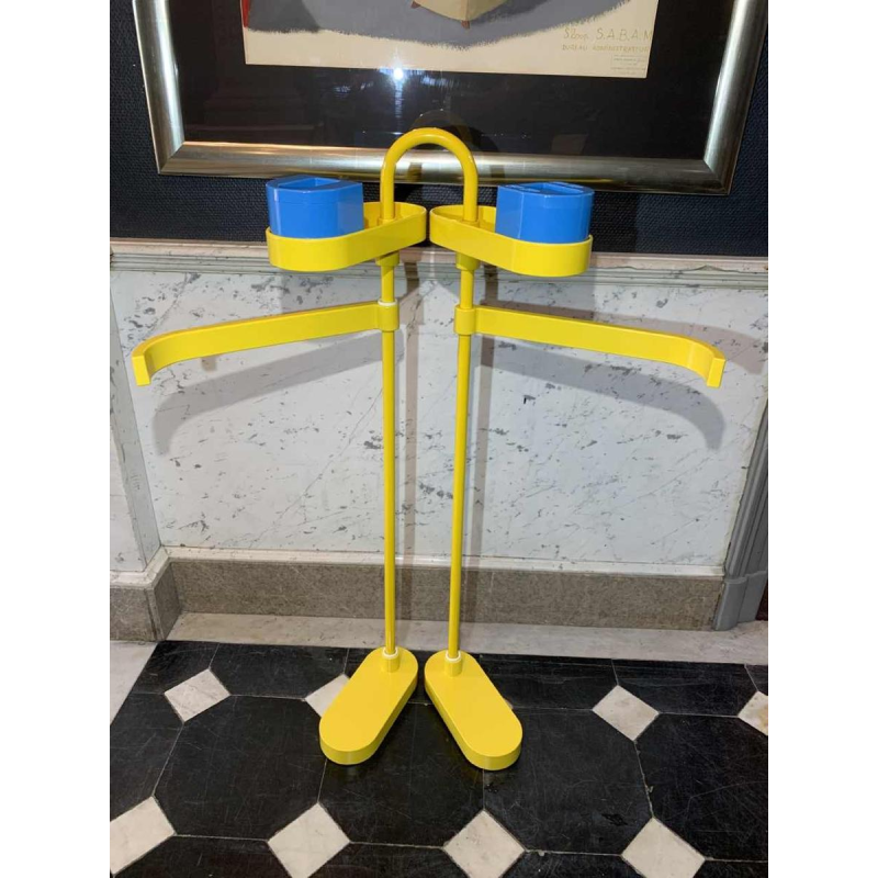 Metalplastica Lucchese, Valet / Towel Rack, Memphis Style 1970s