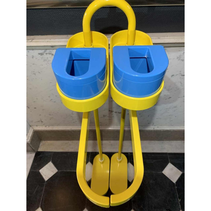 Metalplastica Lucchese, Valet / Towel Rack, Memphis Style 1970s