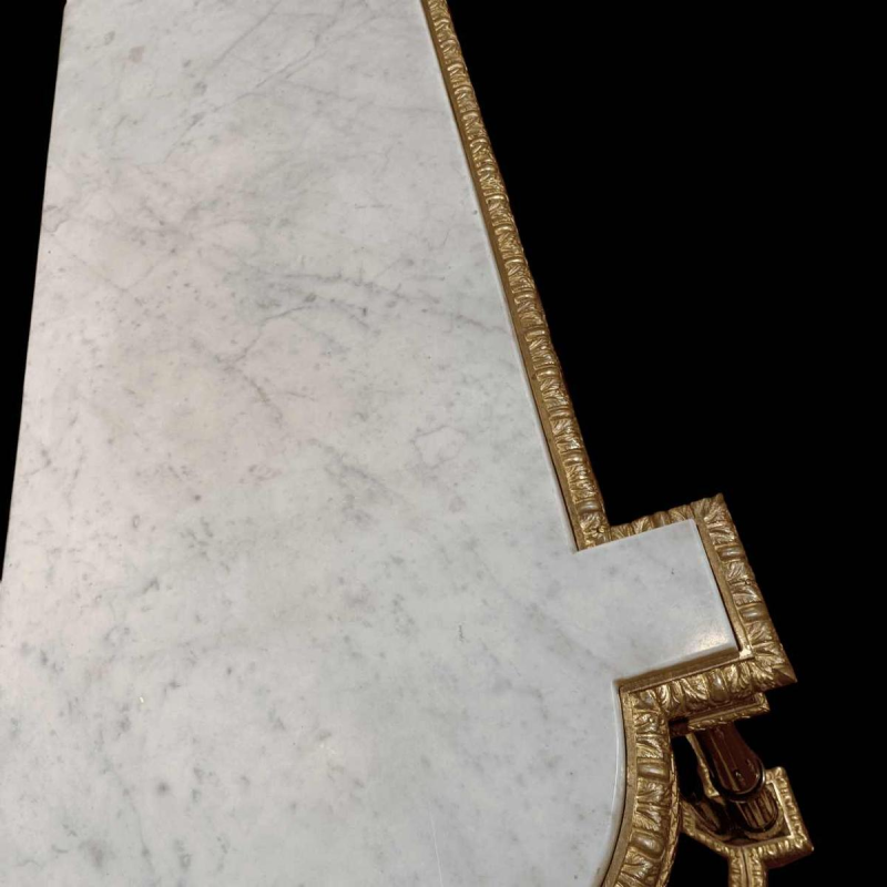 Buffet Napoléon III en bois noirci, marqueterie de laiton, nacre et os, fin XIXe s