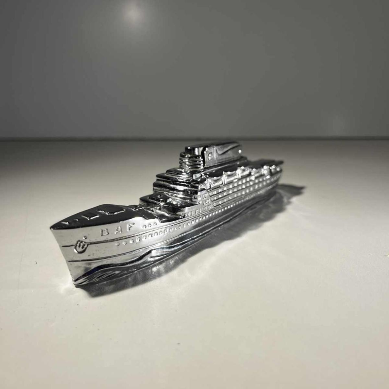 MTC Art Deco table lighter “Ship - Cruise Liner” chrome-plated steel, ca 1930