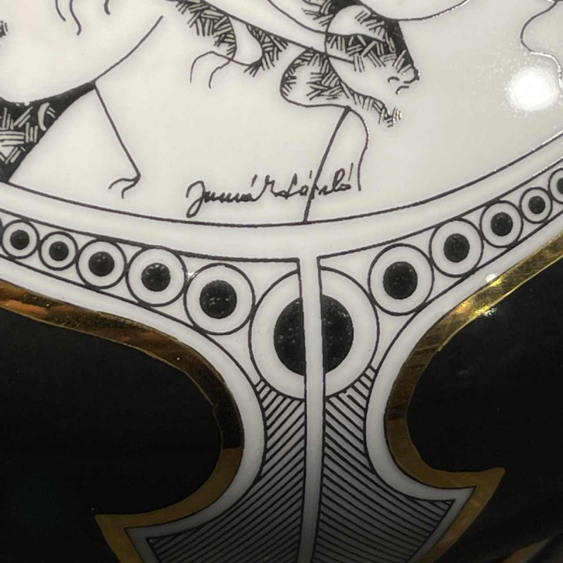 ENDRE SZASZ for HOLLOHAZA HUNGARY, Large Golden Porcelain Vase, 1970s