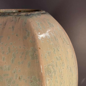 ROGER GUERIN, rare Art Deco vase 725 hexagonal shell, Bouffioulx stoneware 1935