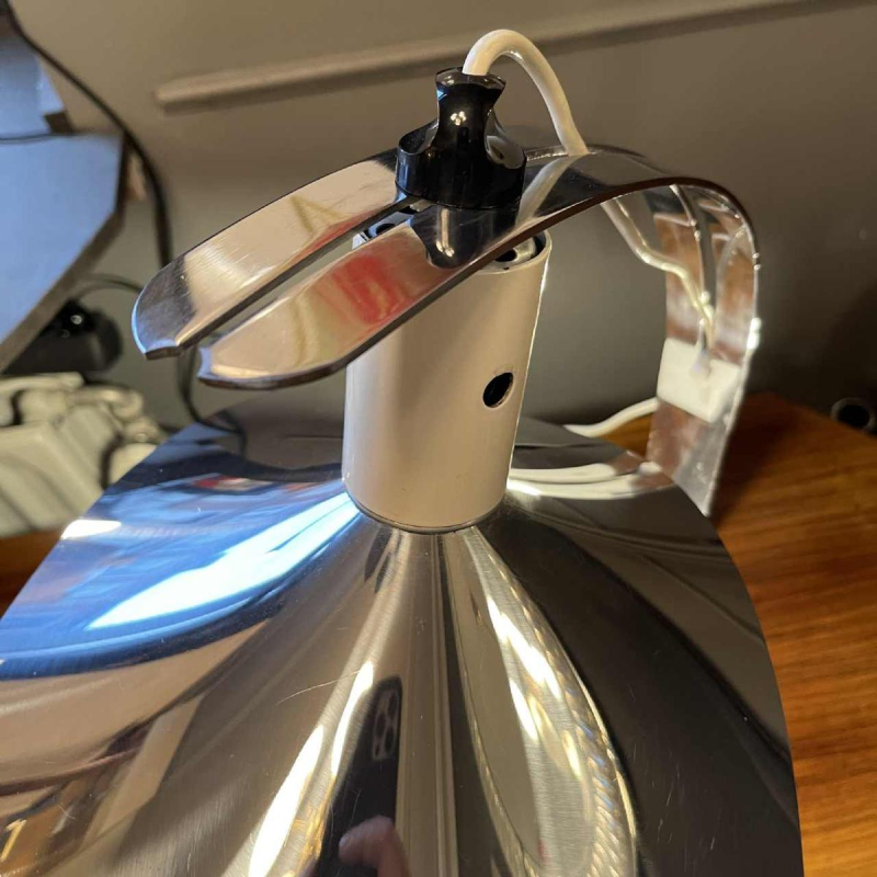 GIOVANNI GRIGNANI for LUCI "COROLLA" Table / desk lamp, ca 1970