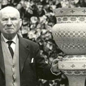 JEAN GERBINO voor VALLAURIS 46cm, grote keramiek vaas " mozaïek nériage " 1930s