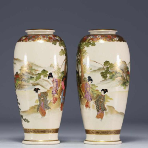 Paire de vases en faience de Satsuma "zenkozan" Japon, période Meiji