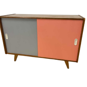 JIRI JIROUTEK voor INTERIEUR PRAHA - Tweekleurige dressoir / ladekast U-452 met schuifladen, ca 1958